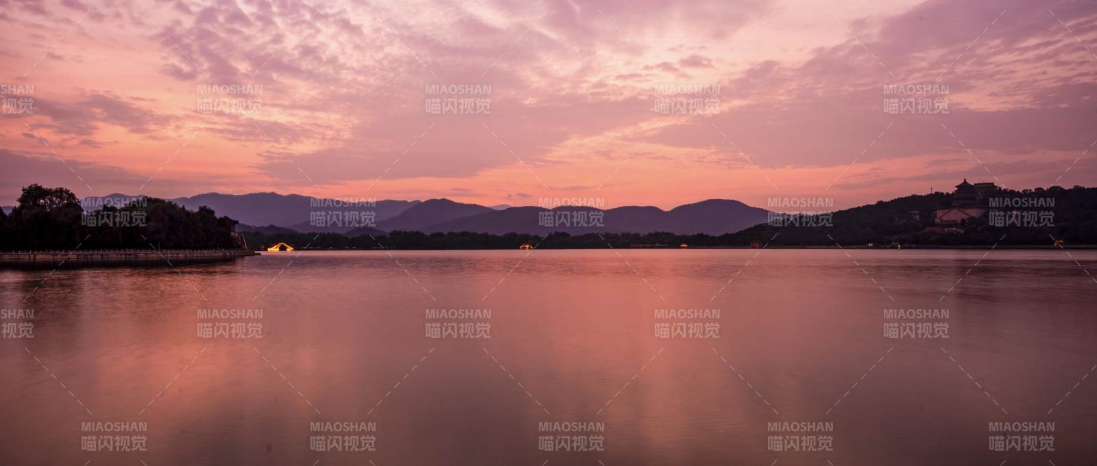 颐和园湖畔夕阳映山色图片