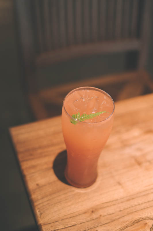 橙色冰饮 清新一夏图片