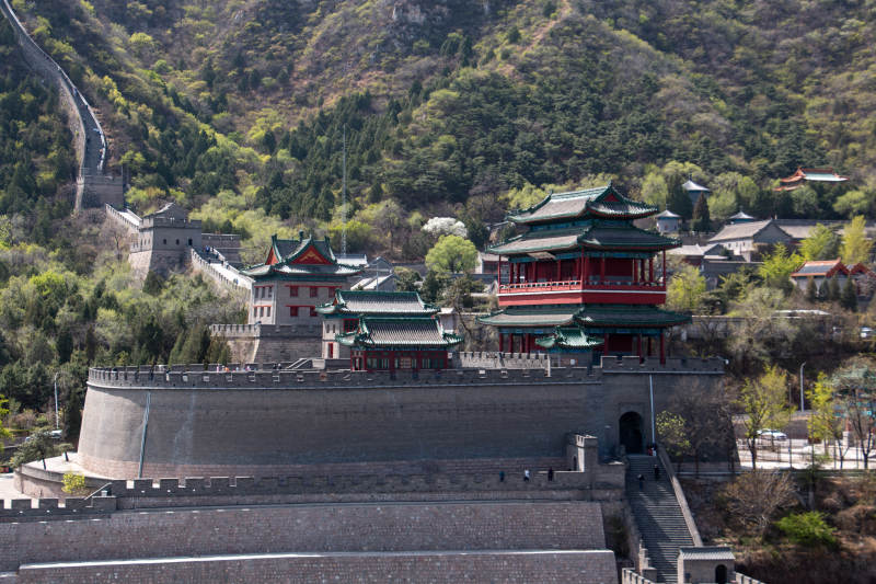 长城脚下古建筑群--居庸关长城图片