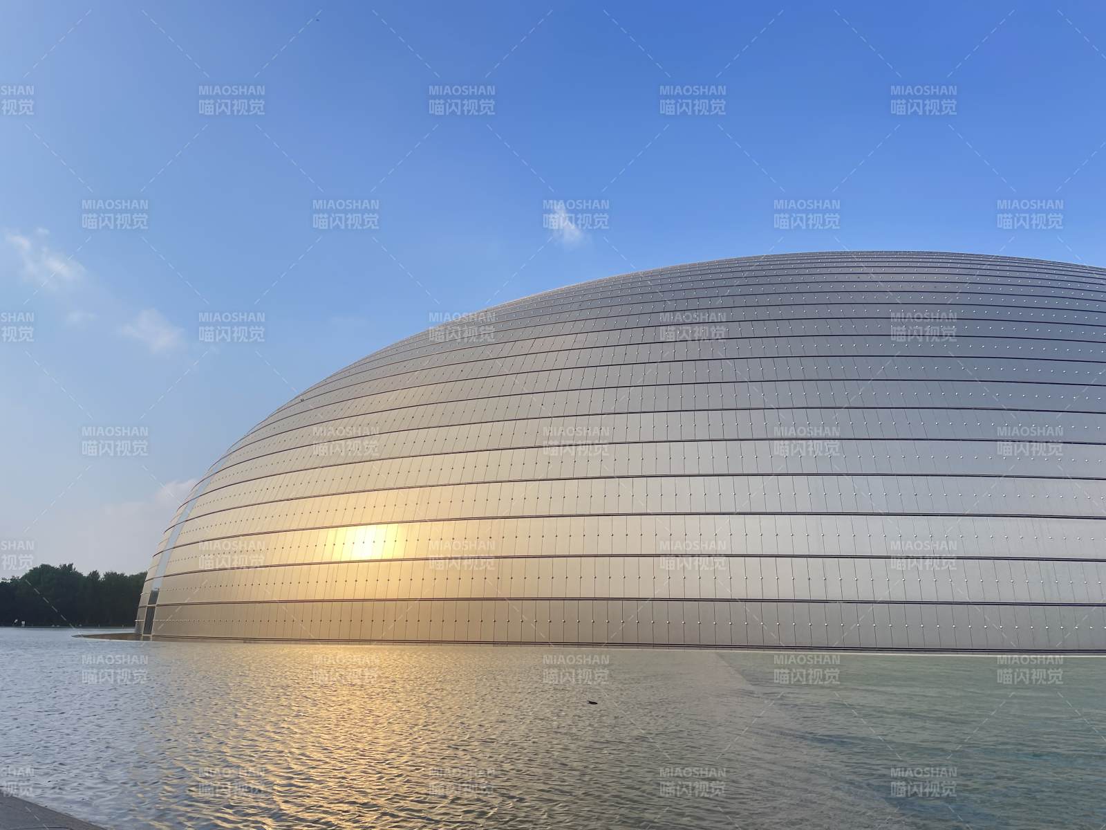 北京国家大剧院日落时分图片