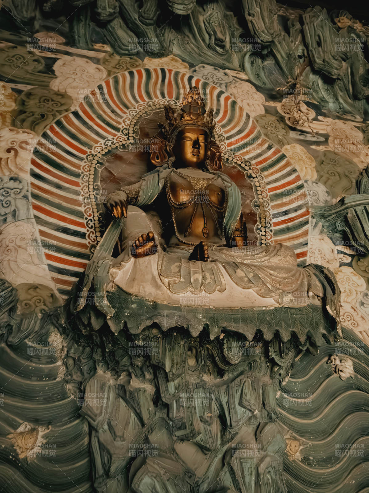 大觉寺佛像壁画 庄严与神秘图片