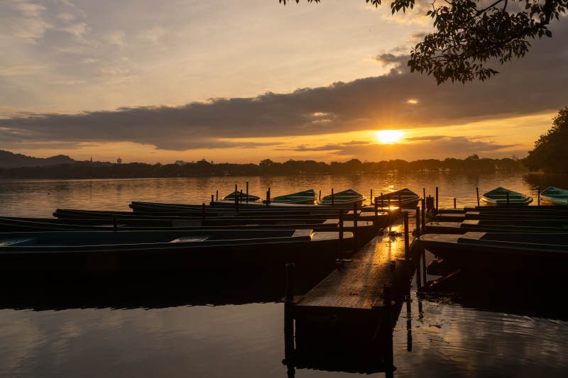 杭州西湖神舟基地图片