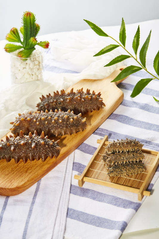 海参美食 清新摆盘图片