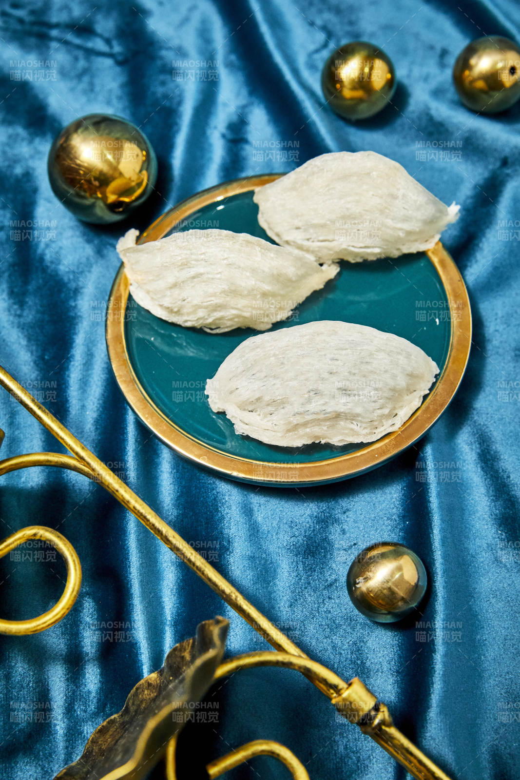 燕窝静谧蓝金之美图片