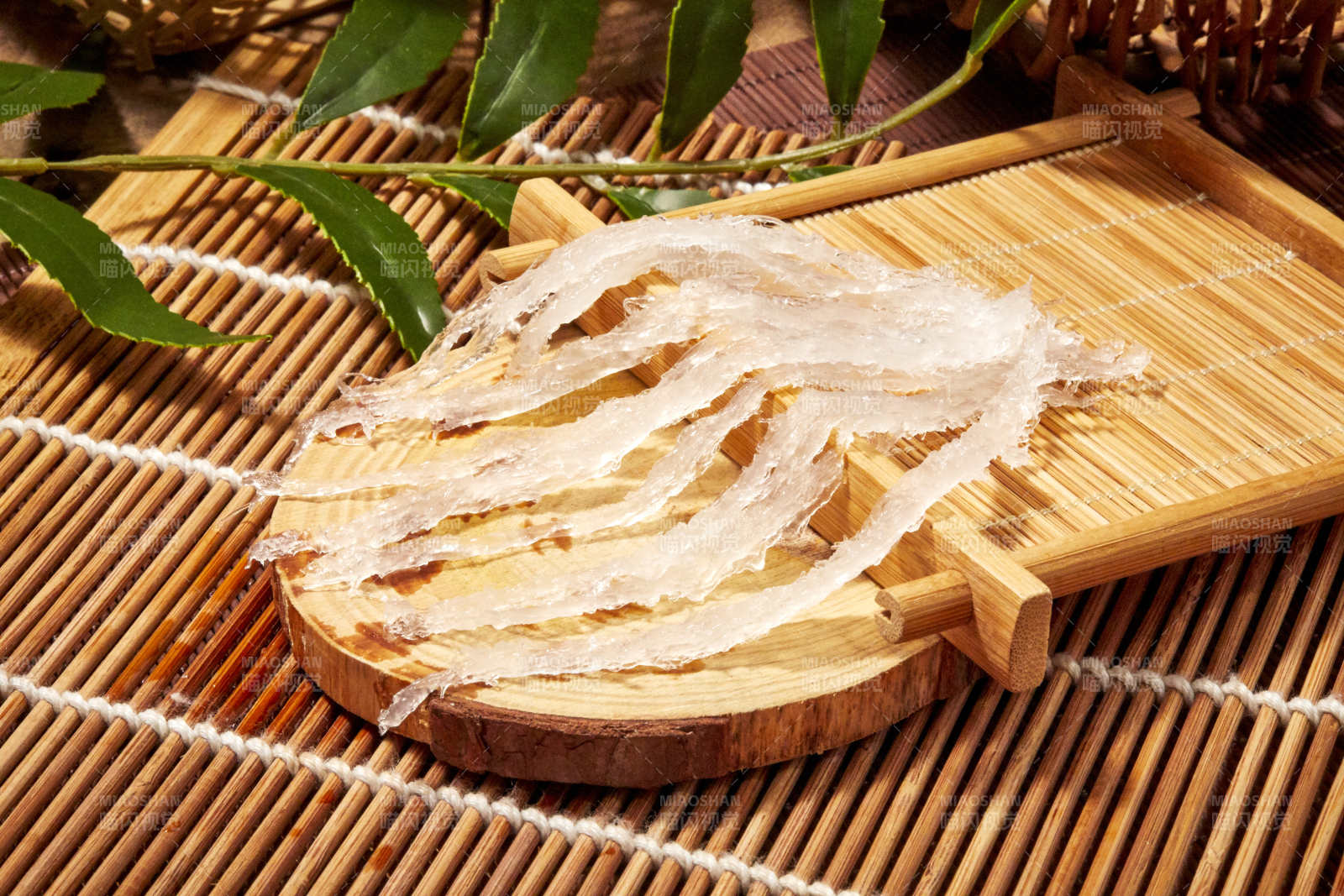 燕窝条精选美食展示图片