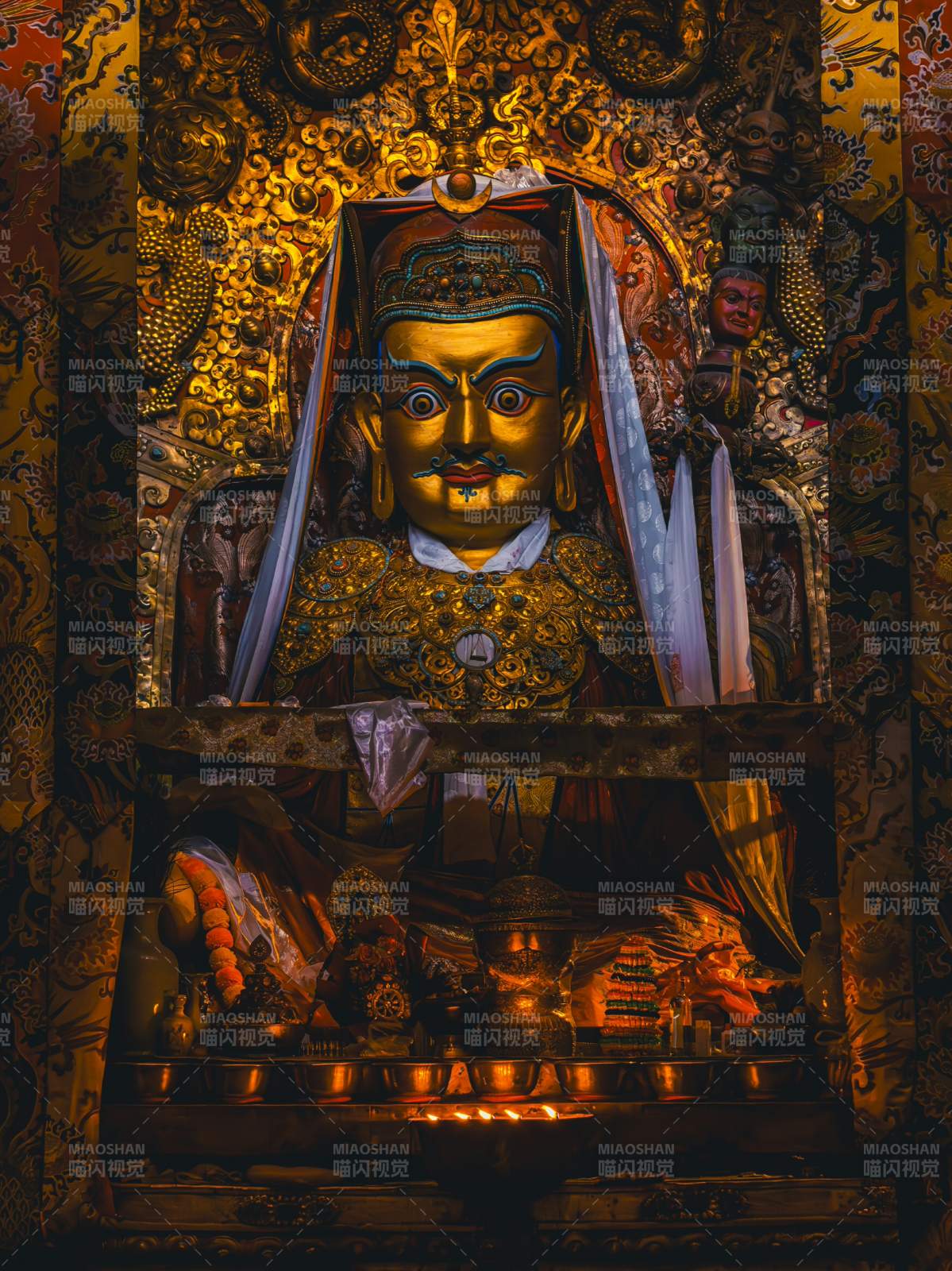 雪域高原，莲师庄严图片