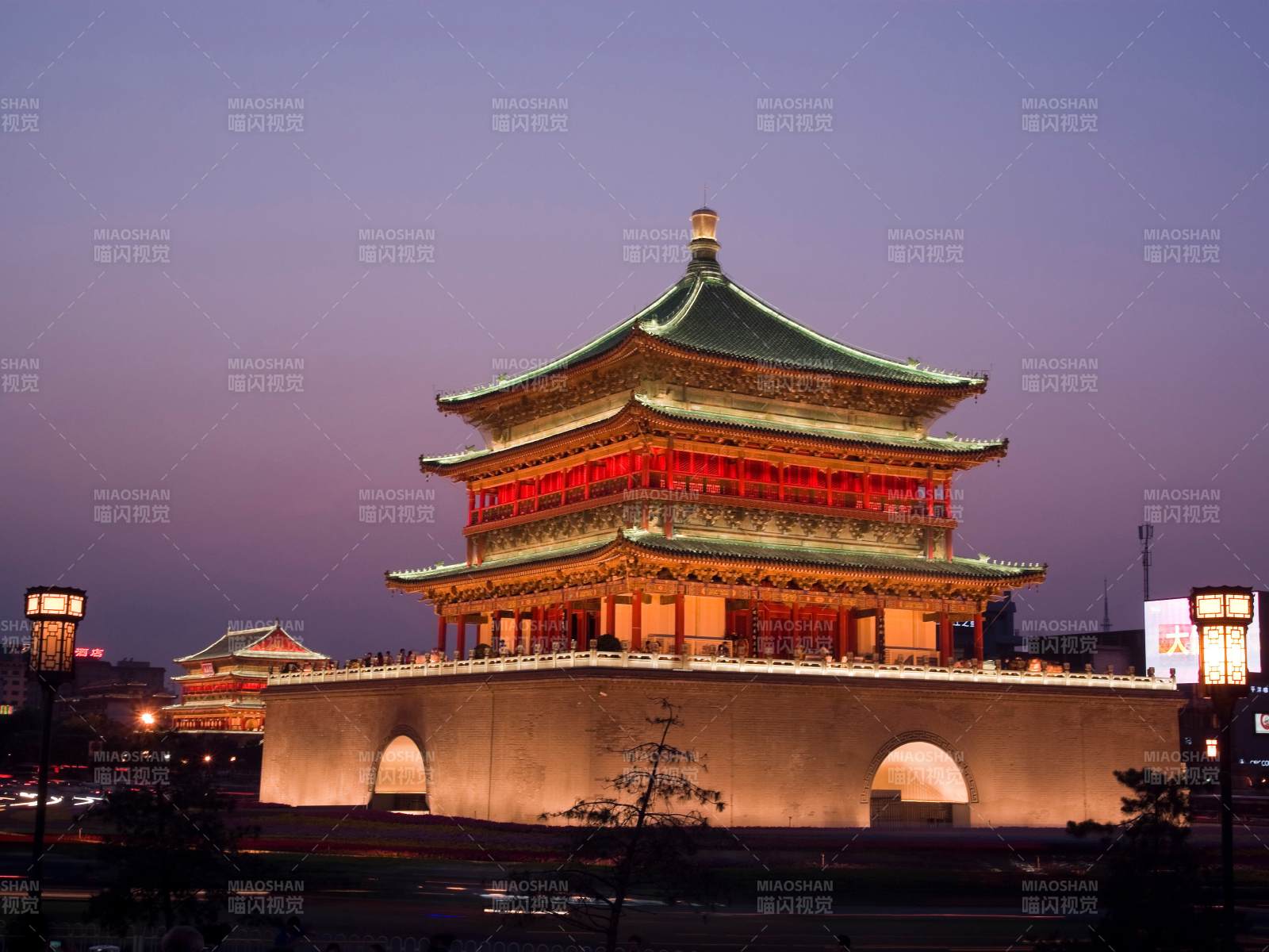 西安钟楼夜景图片
