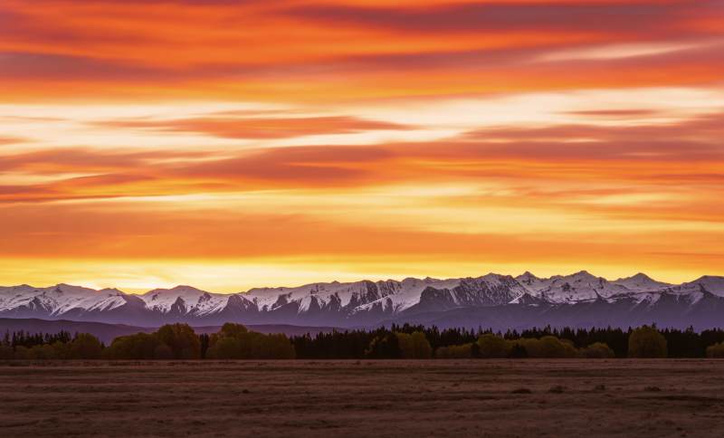 雪山落日 壮丽景色图片