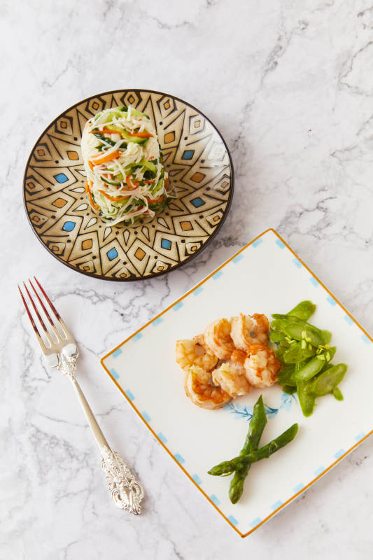 虾仁炒芦笋配凉拌三丝图片