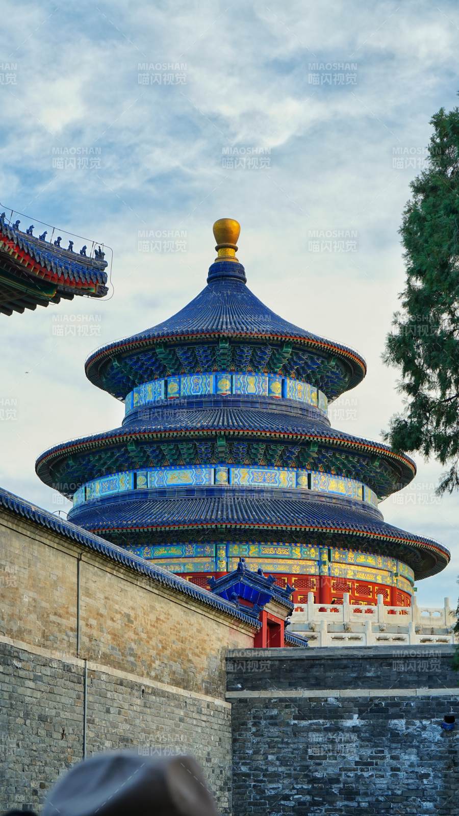 天坛祈年殿的壮丽景象图片