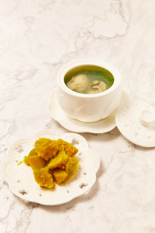 海蛎子汤配煮南瓜图片