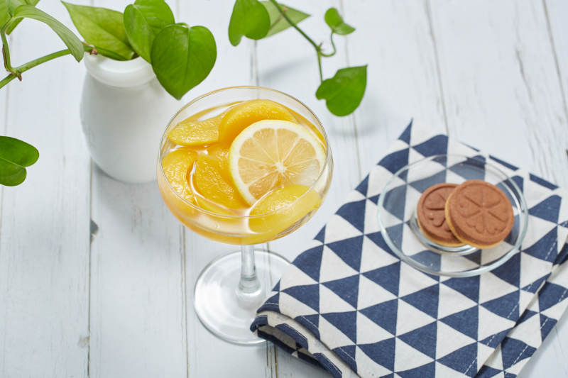 黄桃与饼干的清新时光图片