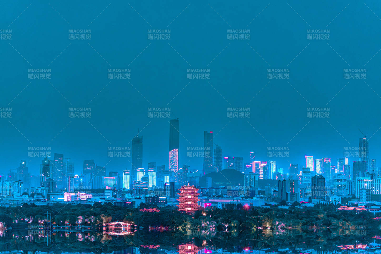 济南超然楼古今同框图片