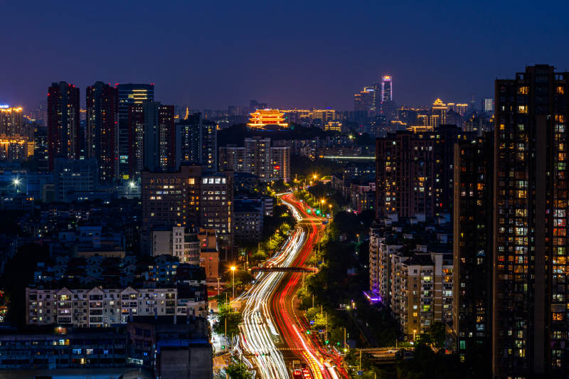 夜幕下的福州城市灯火辉煌图片