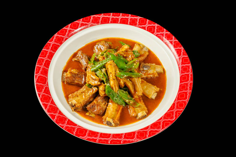 红烧排骨配青椒图片