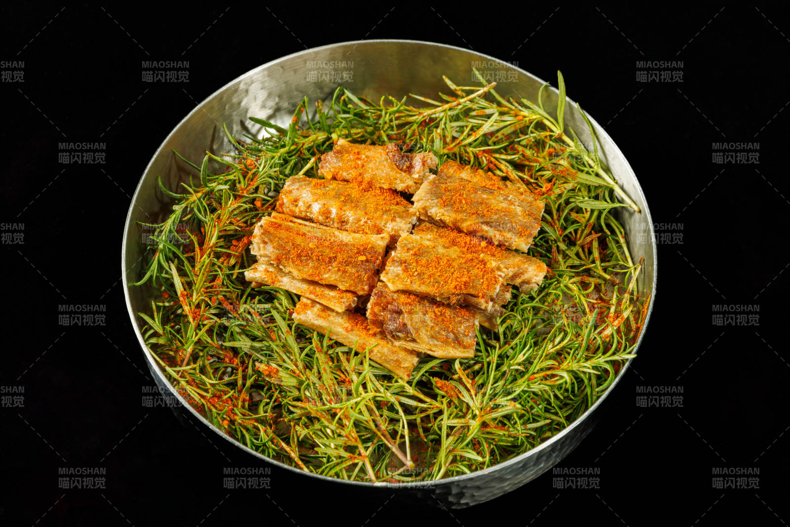 香草烤鱼排图片