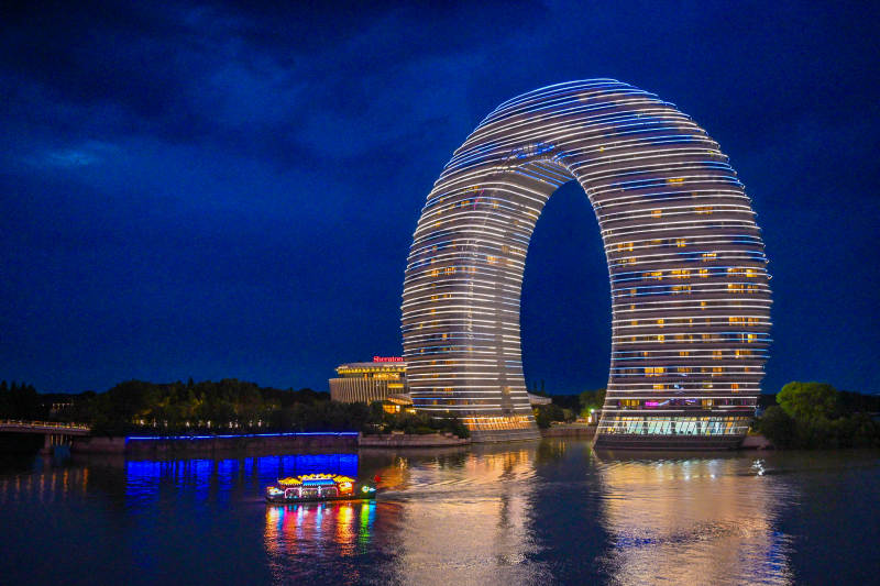 太湖之光夜景酒店图片