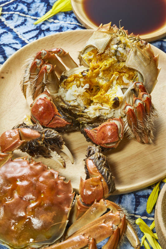 清蒸大闸蟹 鲜美无比图片