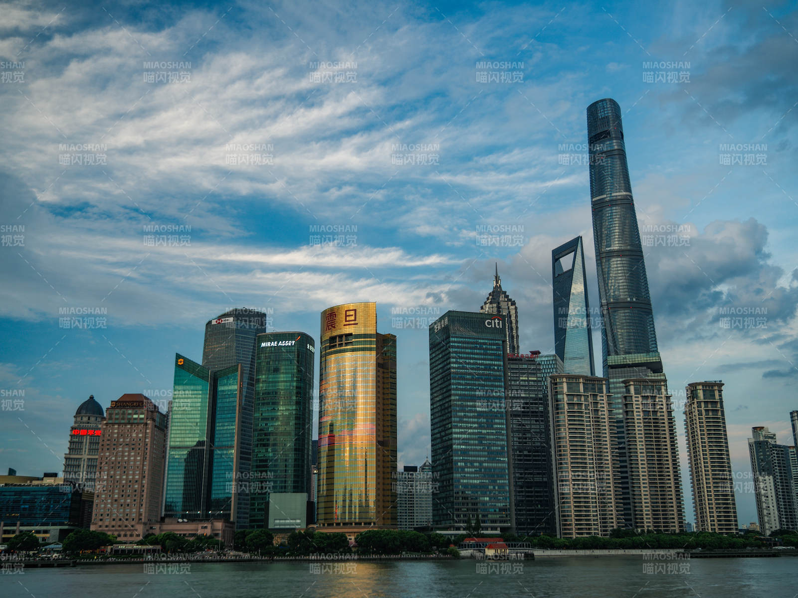 上海天际线夜景图片