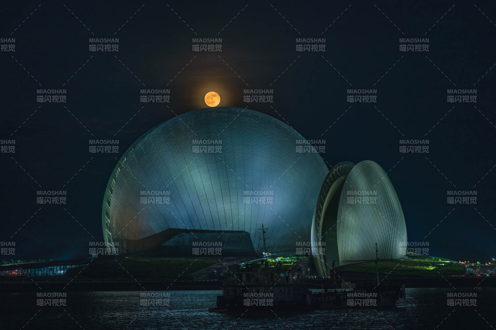 珠海日月贝月出图片