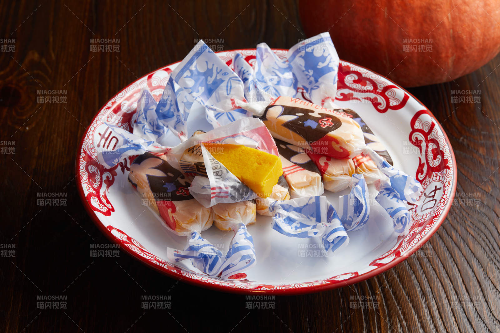 中式糖果盘图片
