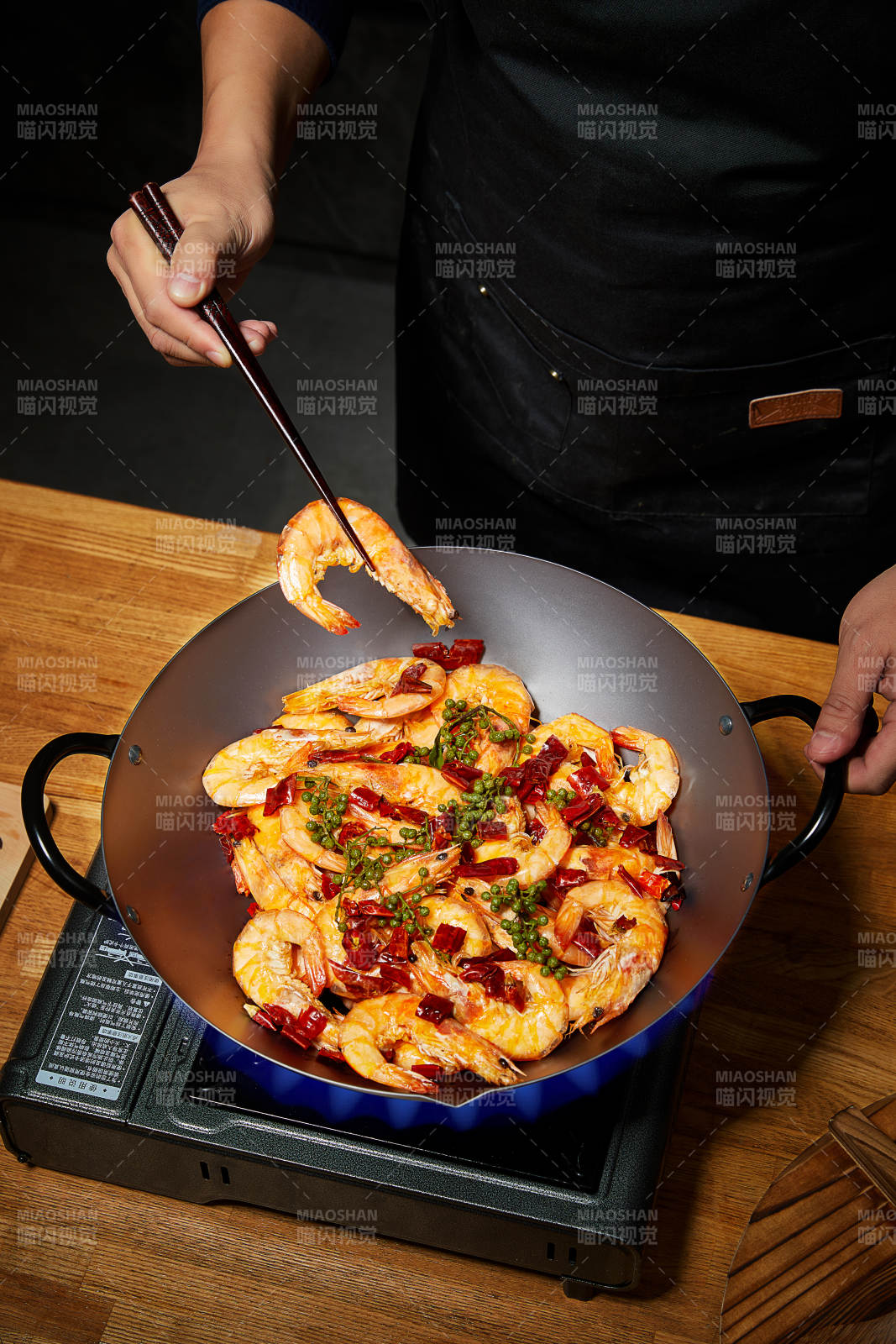 麻辣虾锅 美味出炉图片