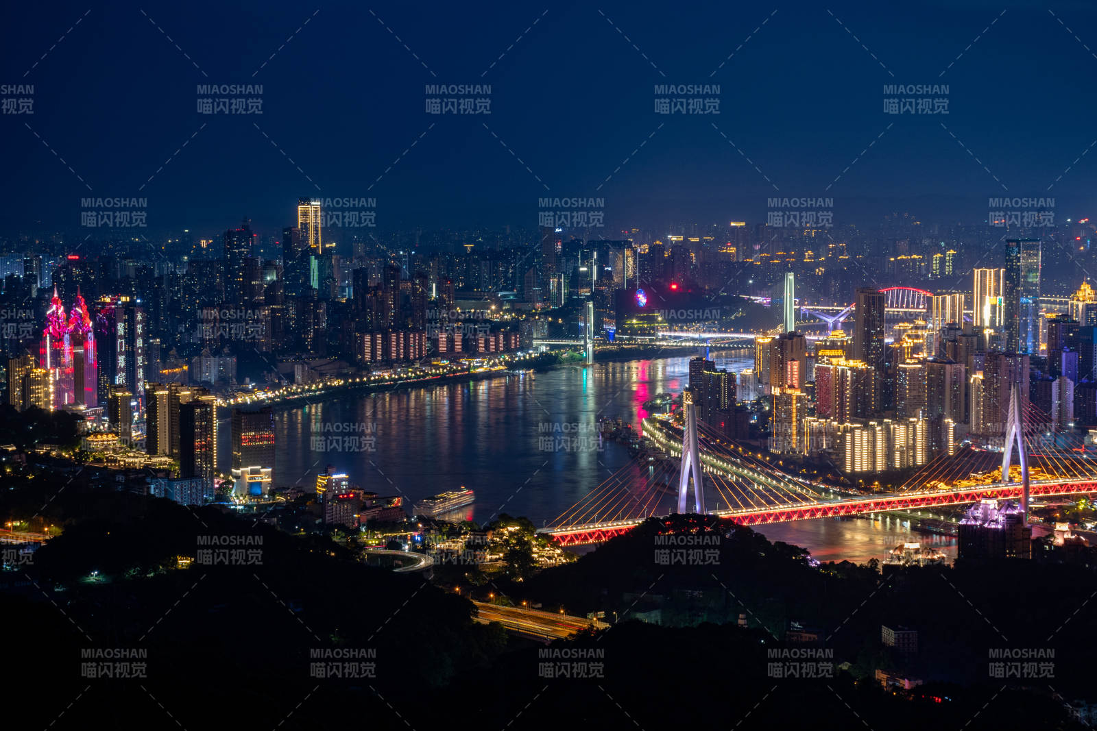 夜景璀璨的重庆风光图片