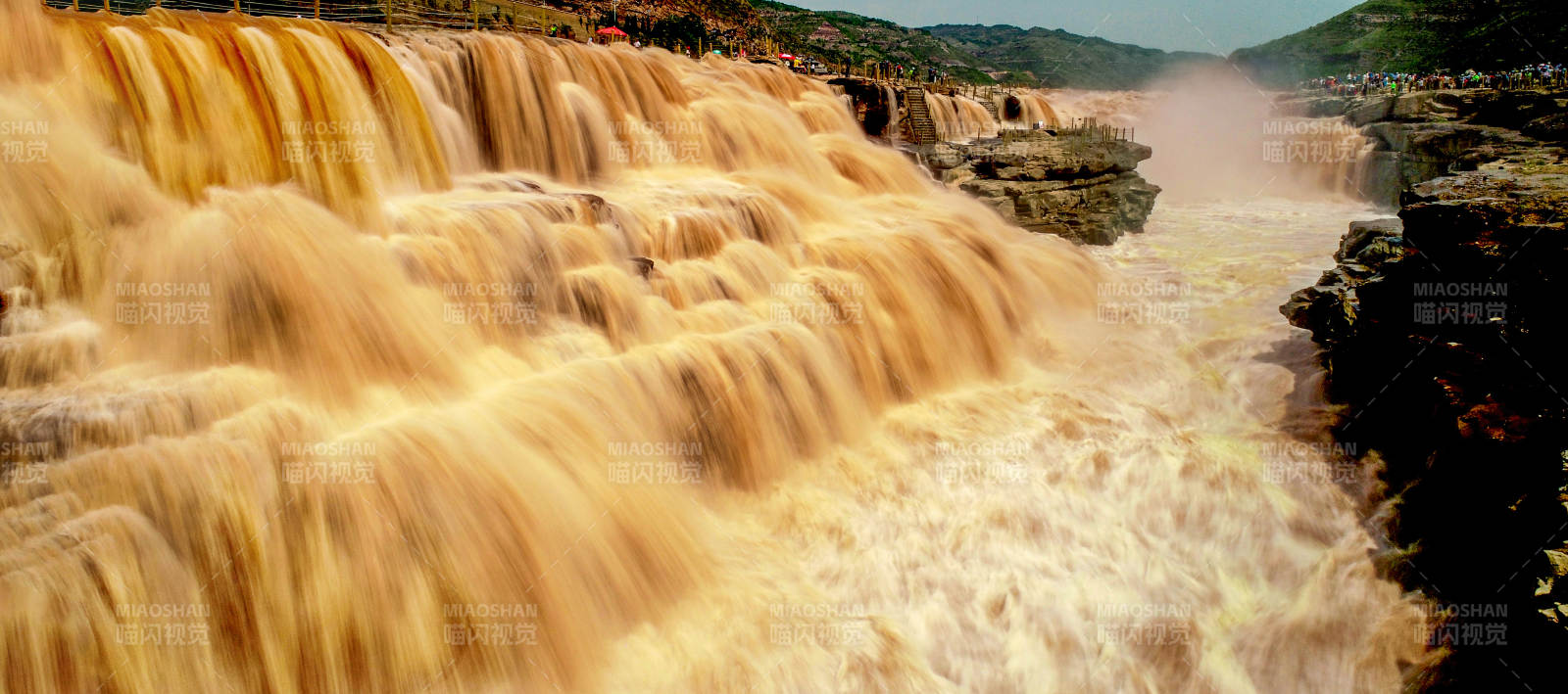 黄河壶口瀑布壮观景象图片