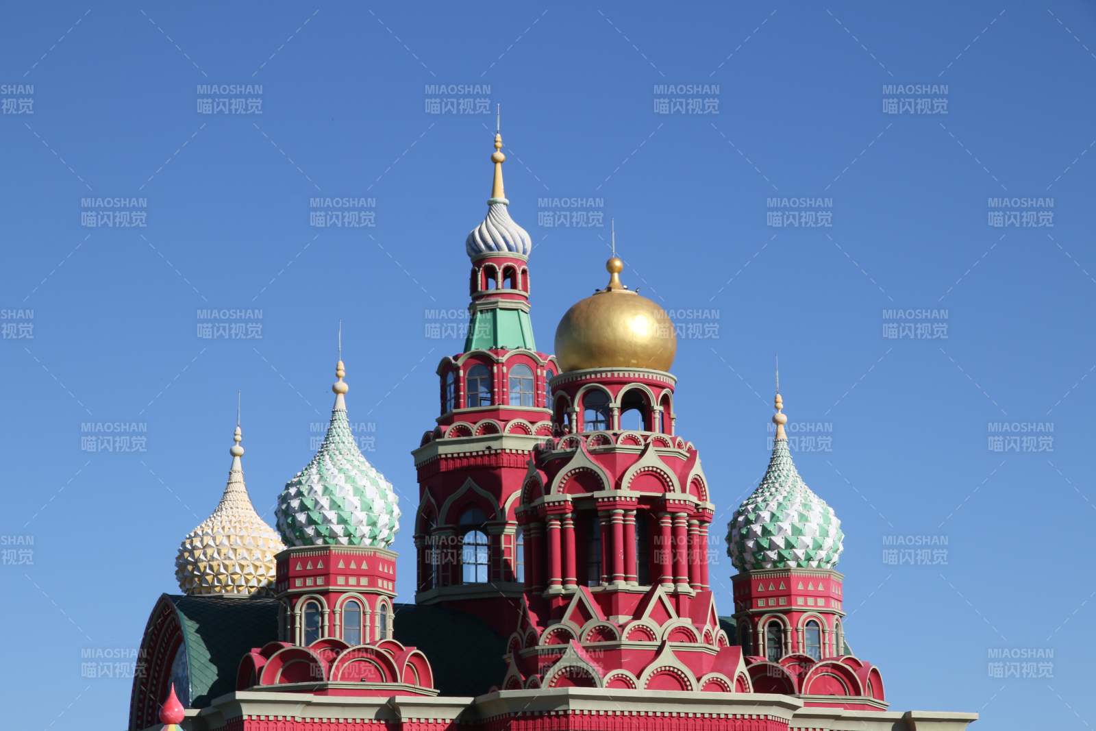 莫斯科红场上的教堂穹顶图片