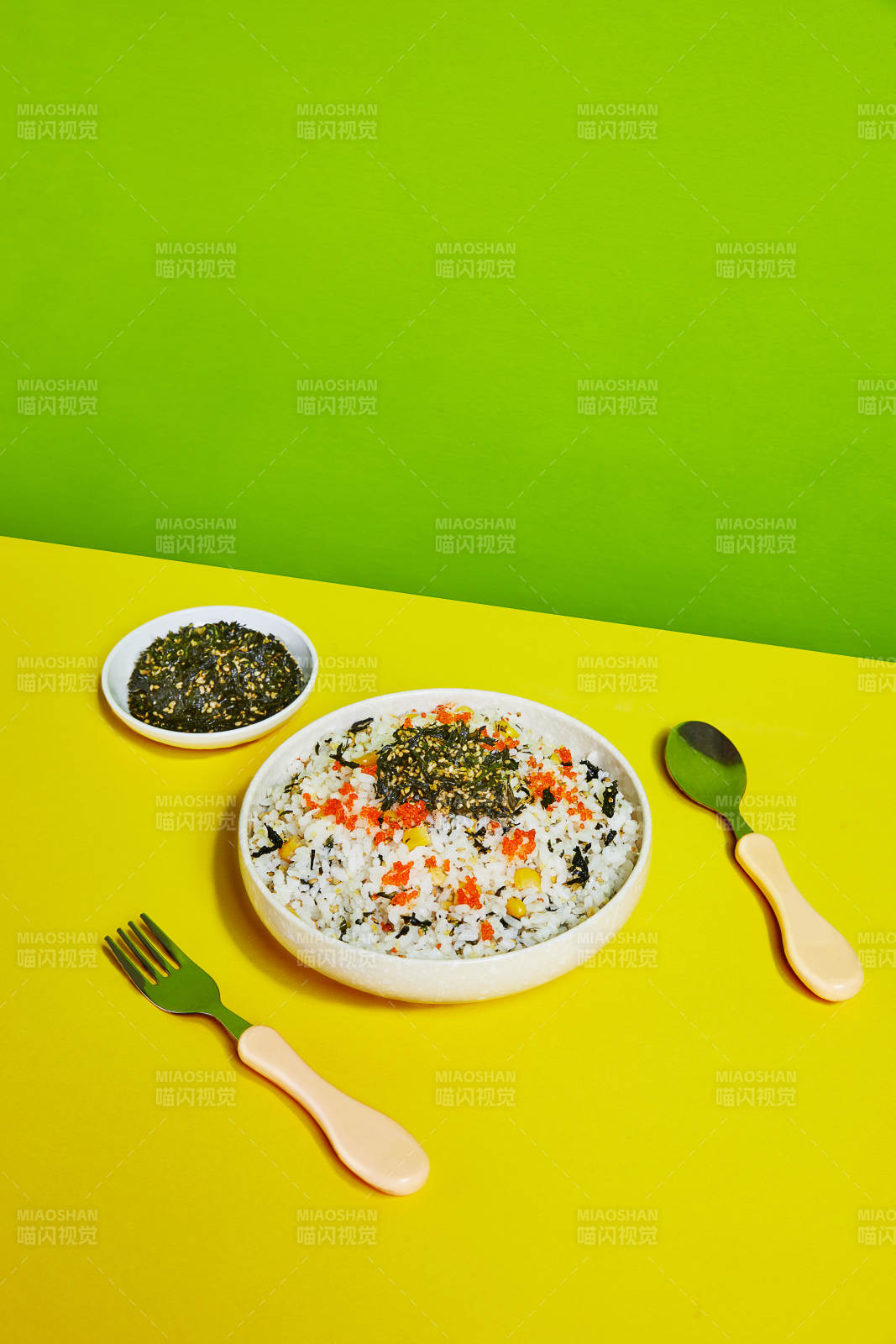 色彩缤纷的米饭料理图片