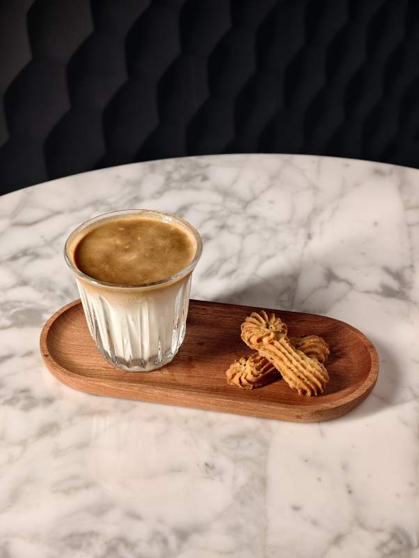 咖啡与饼干的完美搭配图片