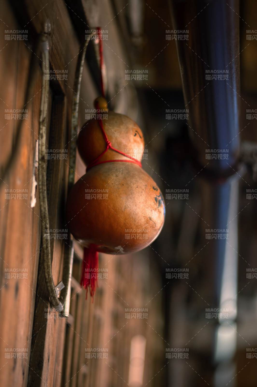 悬挂的葫芦装饰品图片
