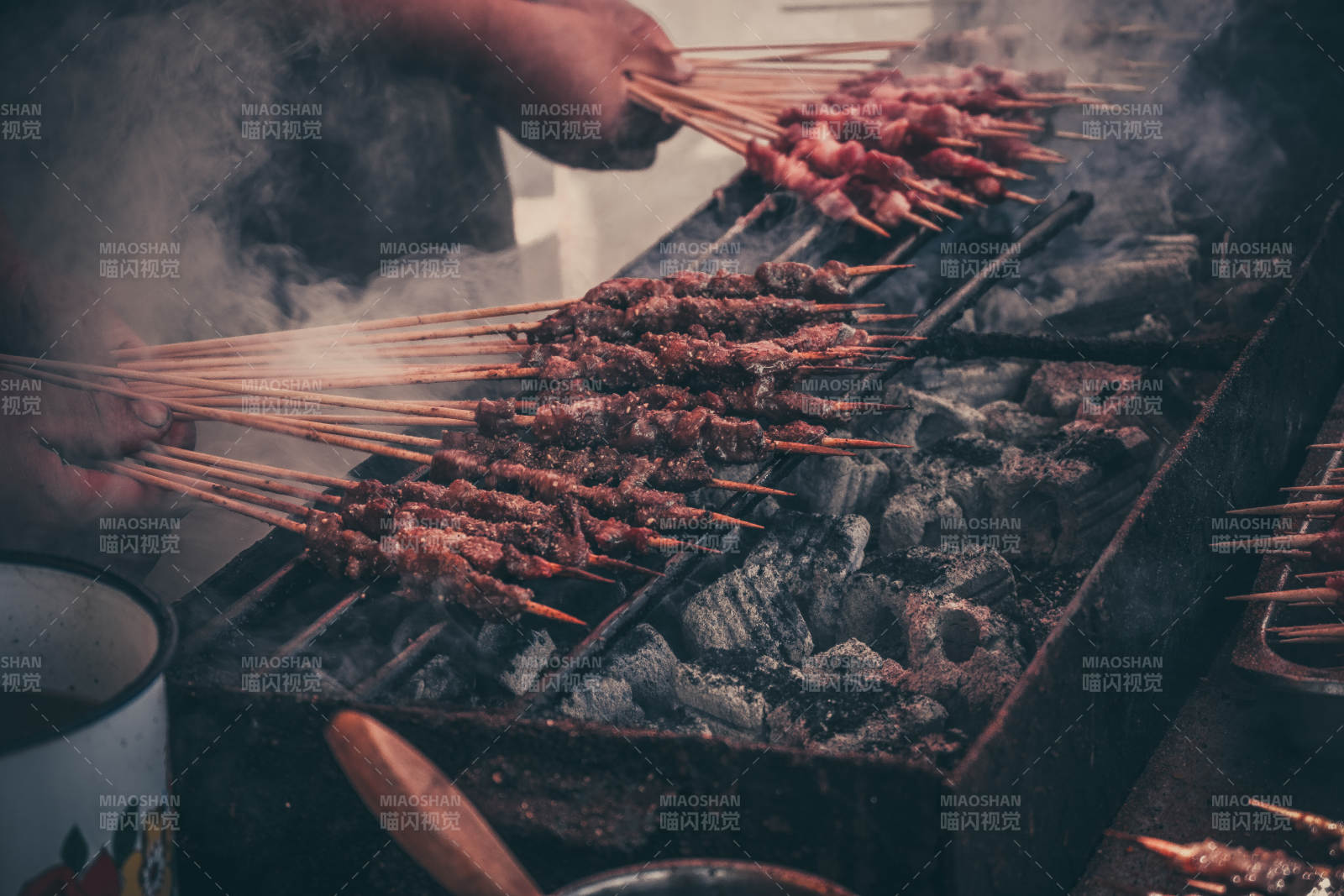 烧烤串香 烟火人间图片