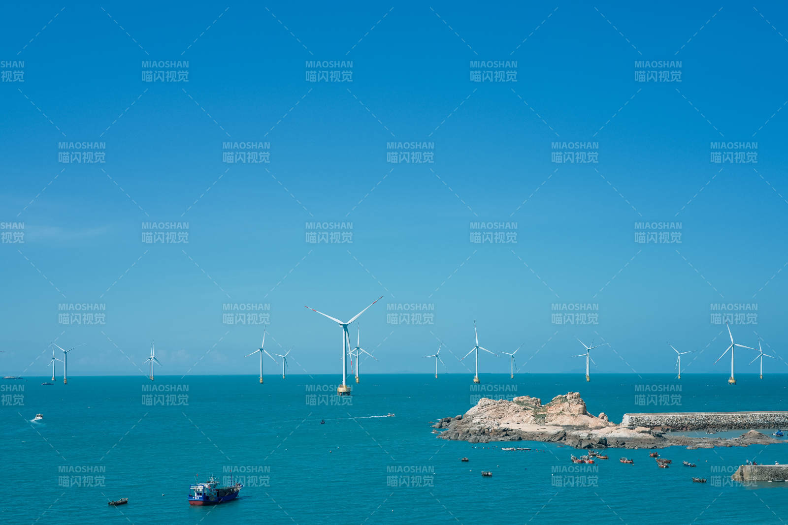 平潭海上风力发电场风光图片
