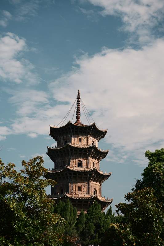古塔高耸入云天 泉州开元寺图片