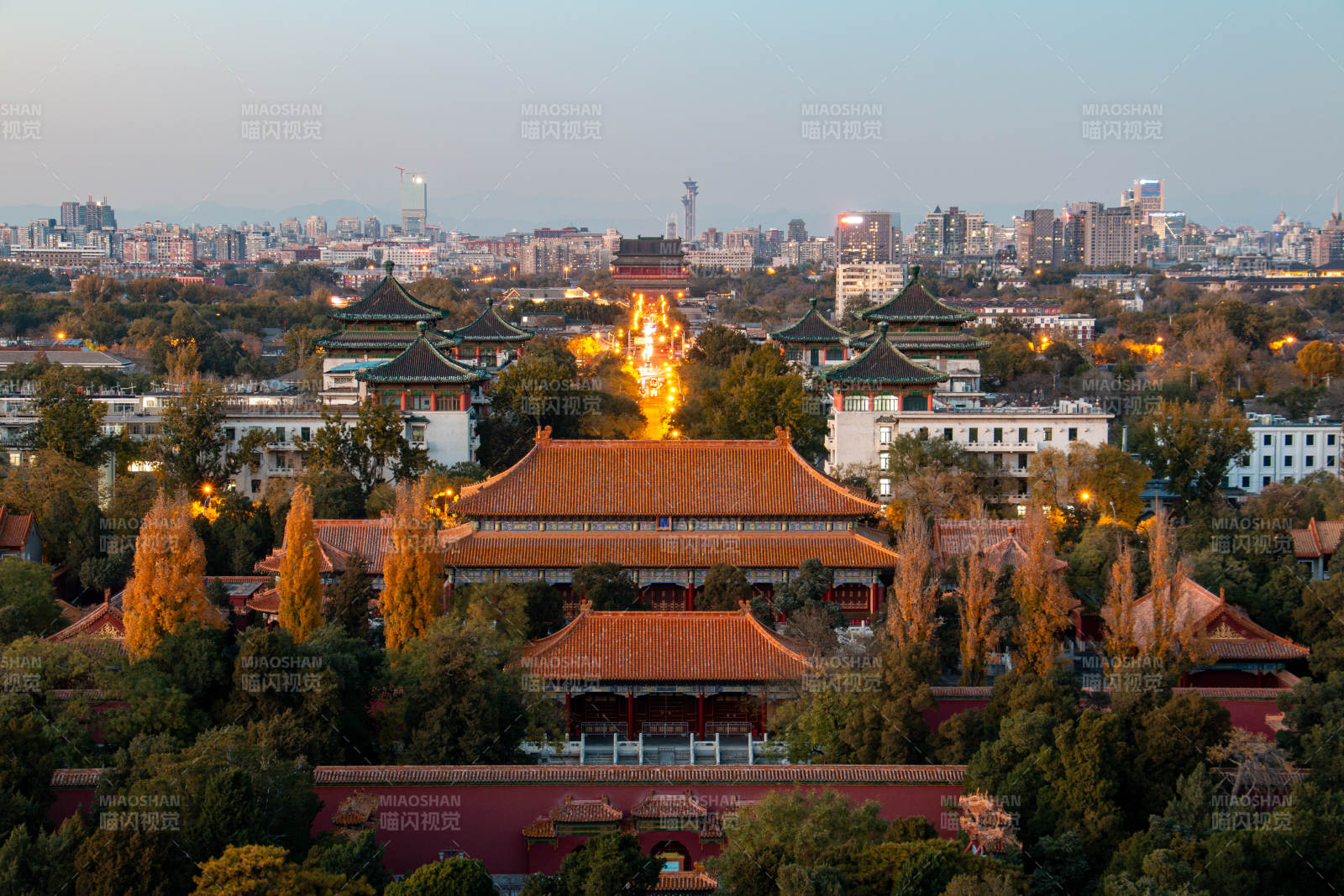 景山公园黄昏景色图片