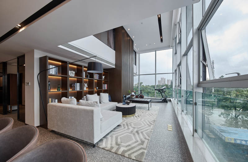 现代客厅与阳台设计图片