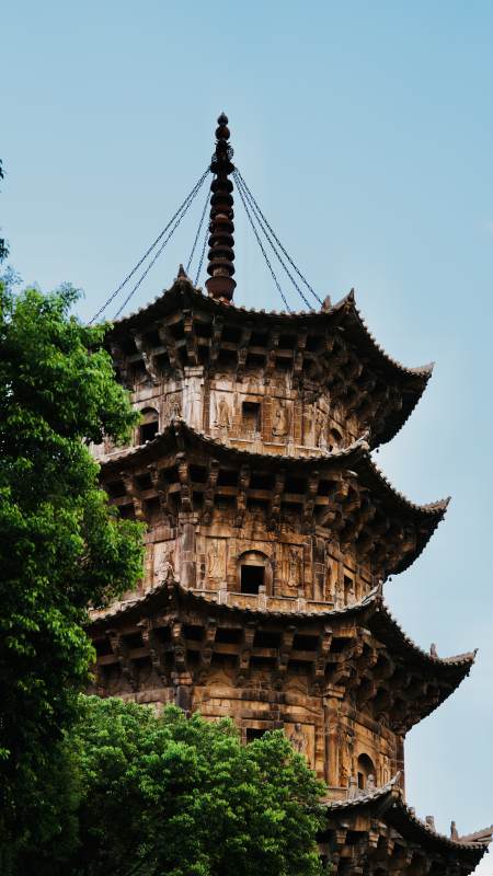 泉州开元寺古塔巍峨图片