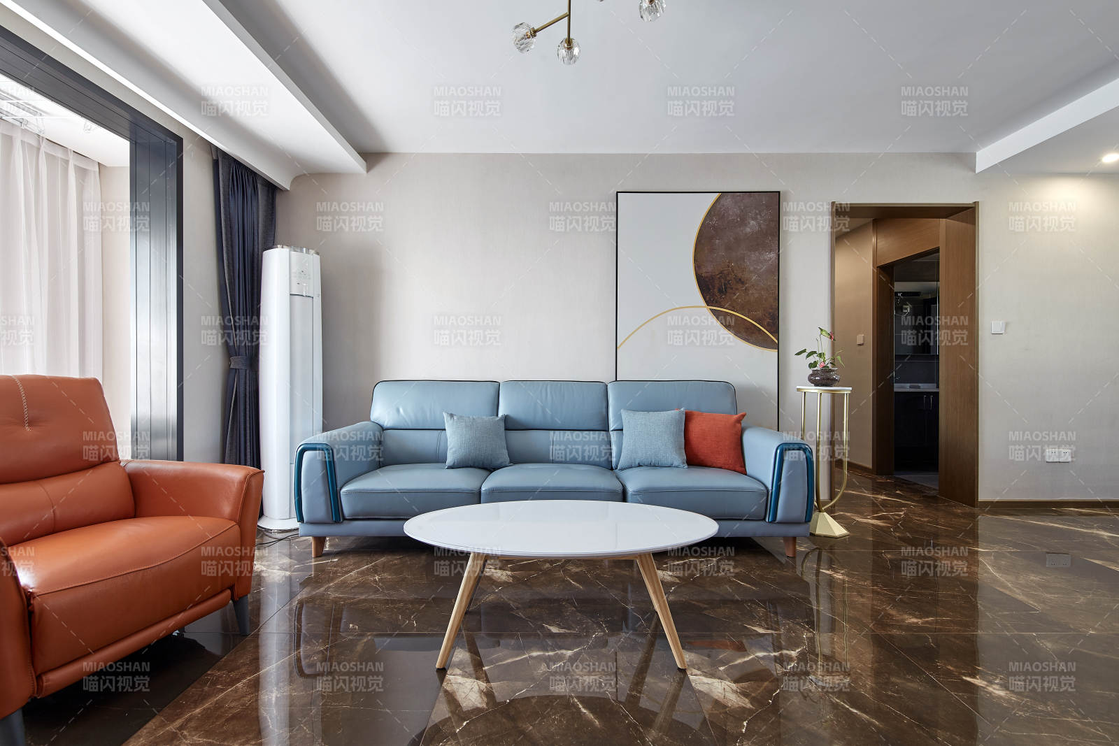 现代简约客厅设计图片