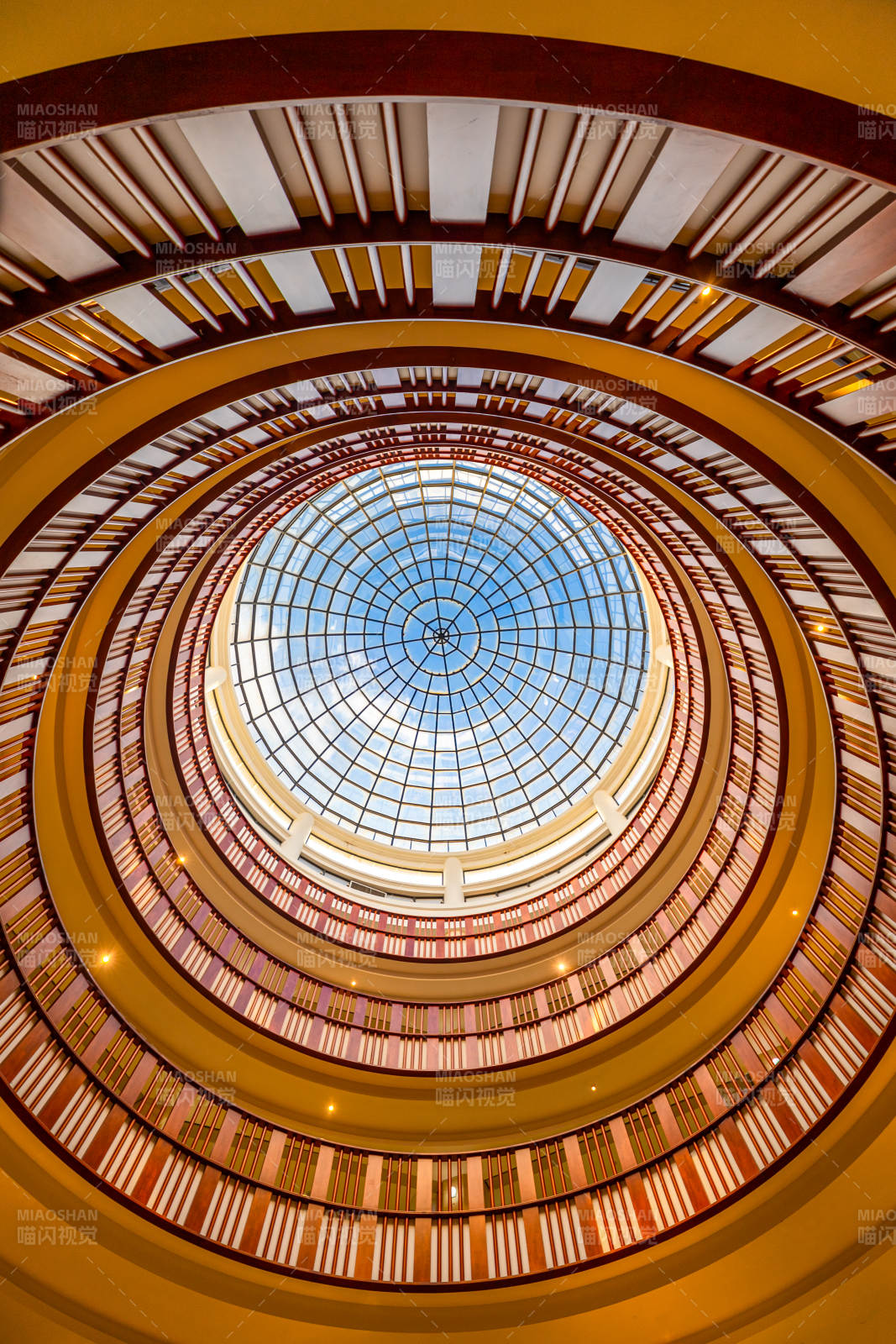 圆形穹顶天窗设计--云南大学图书馆图片