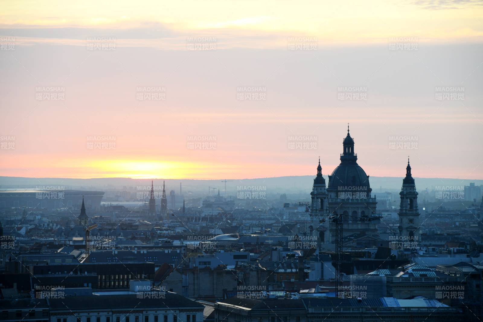 布达佩斯日落城市景观图片