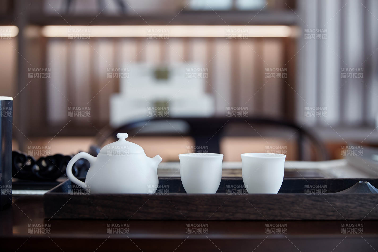 茶具静置 雅韵悠然图片