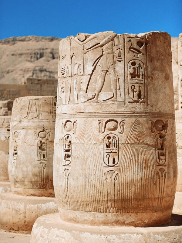 埃及卡纳克神庙遗址图片