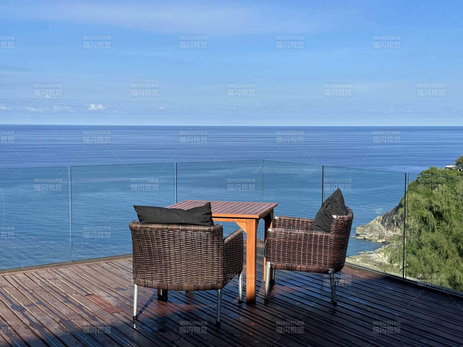 海边露台 海景尽收眼底图片