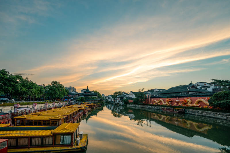 朝霞下的南京秦淮河图片