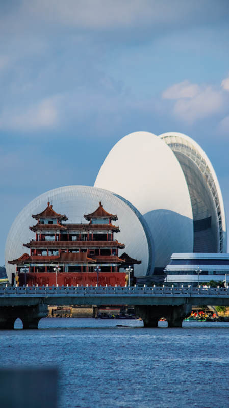 日月贝古今同框图片