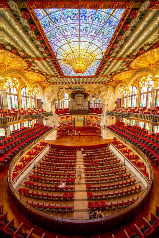加泰罗尼亚音乐宫内部全景图片