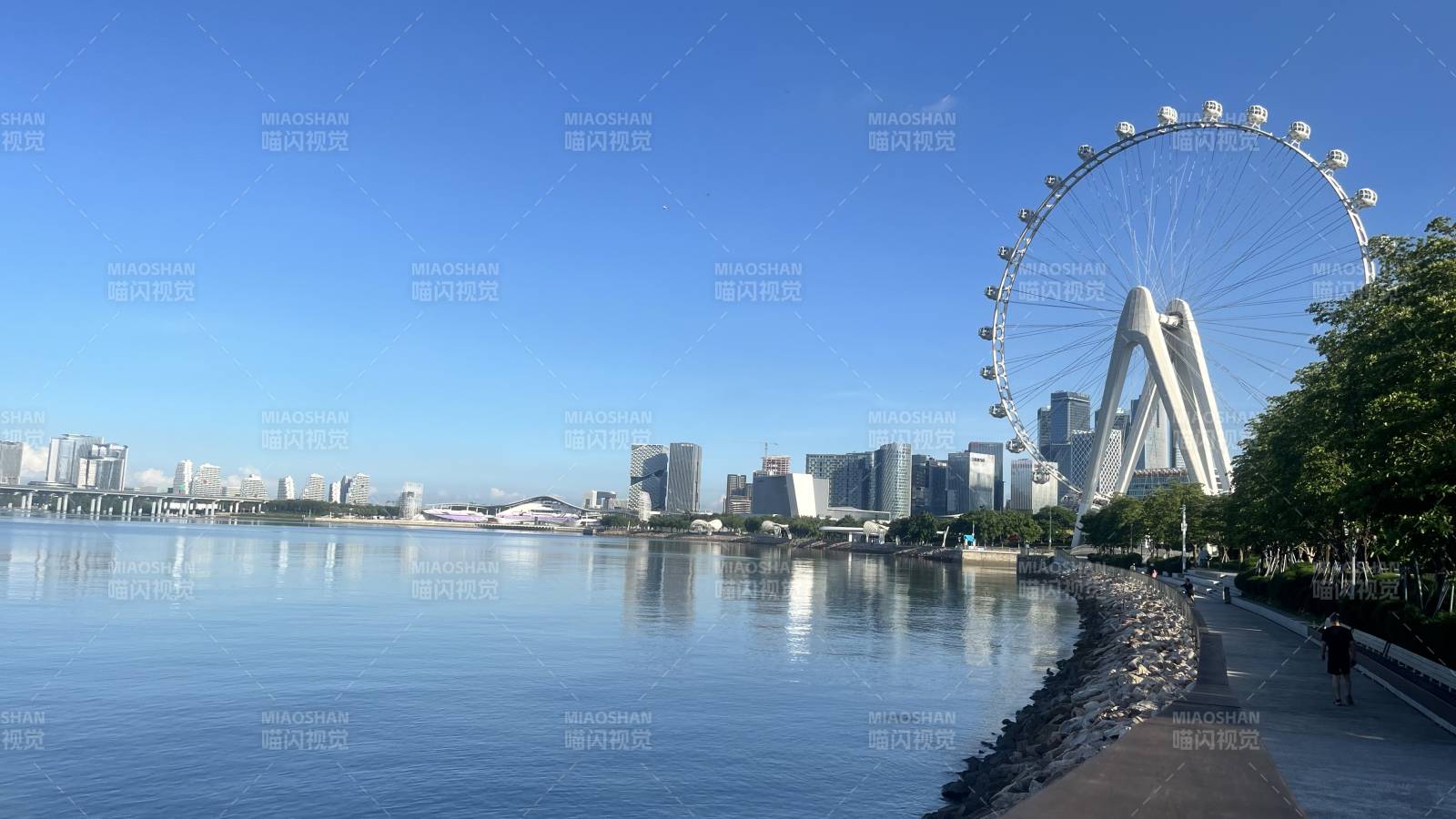 深圳欢乐港湾的摩天轮图片