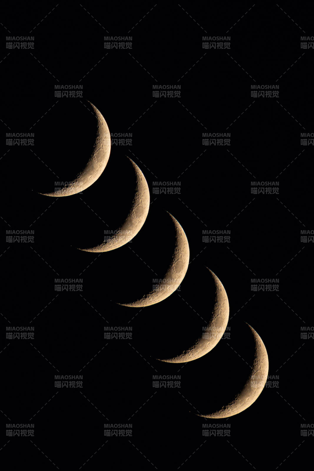 月牙五连拍图片