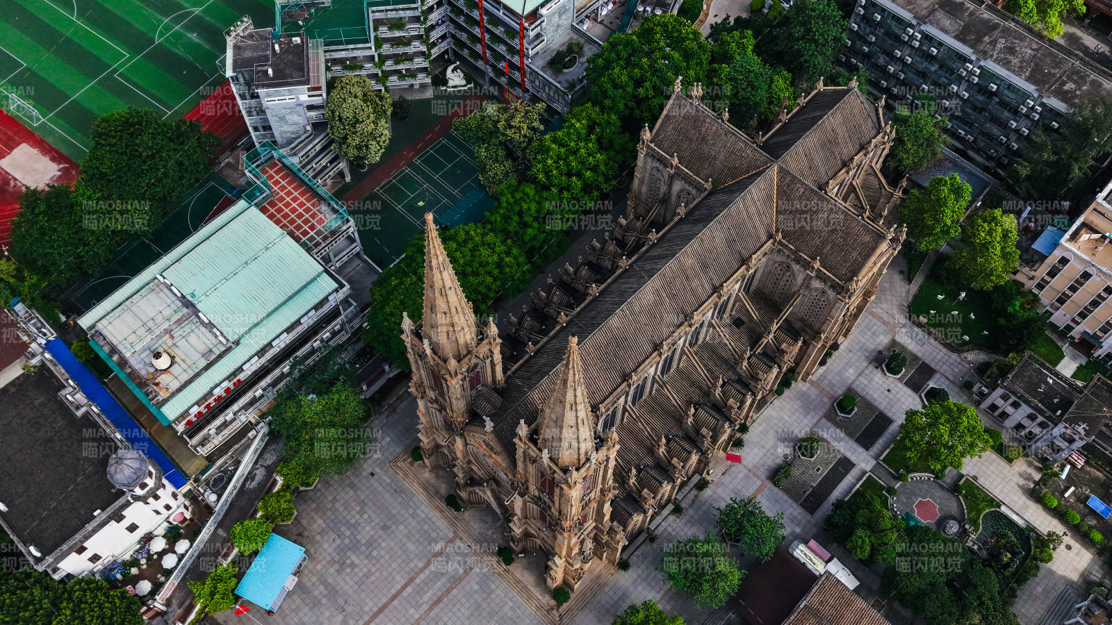 广州石室圣心大教堂俯拍 图片